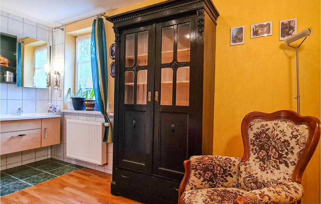 2 Bedroom Cozy Apartment In Suhl Exterior photo
